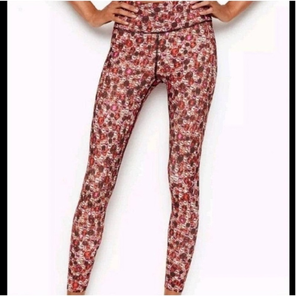 Victoria’s Secret Sport Tight Legging High Rise 7/8 Jewel Print Size Small Red